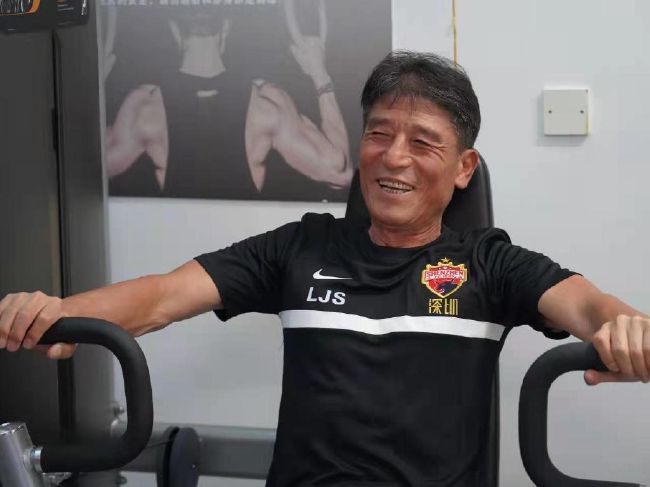 亚洲三区视频在线观看